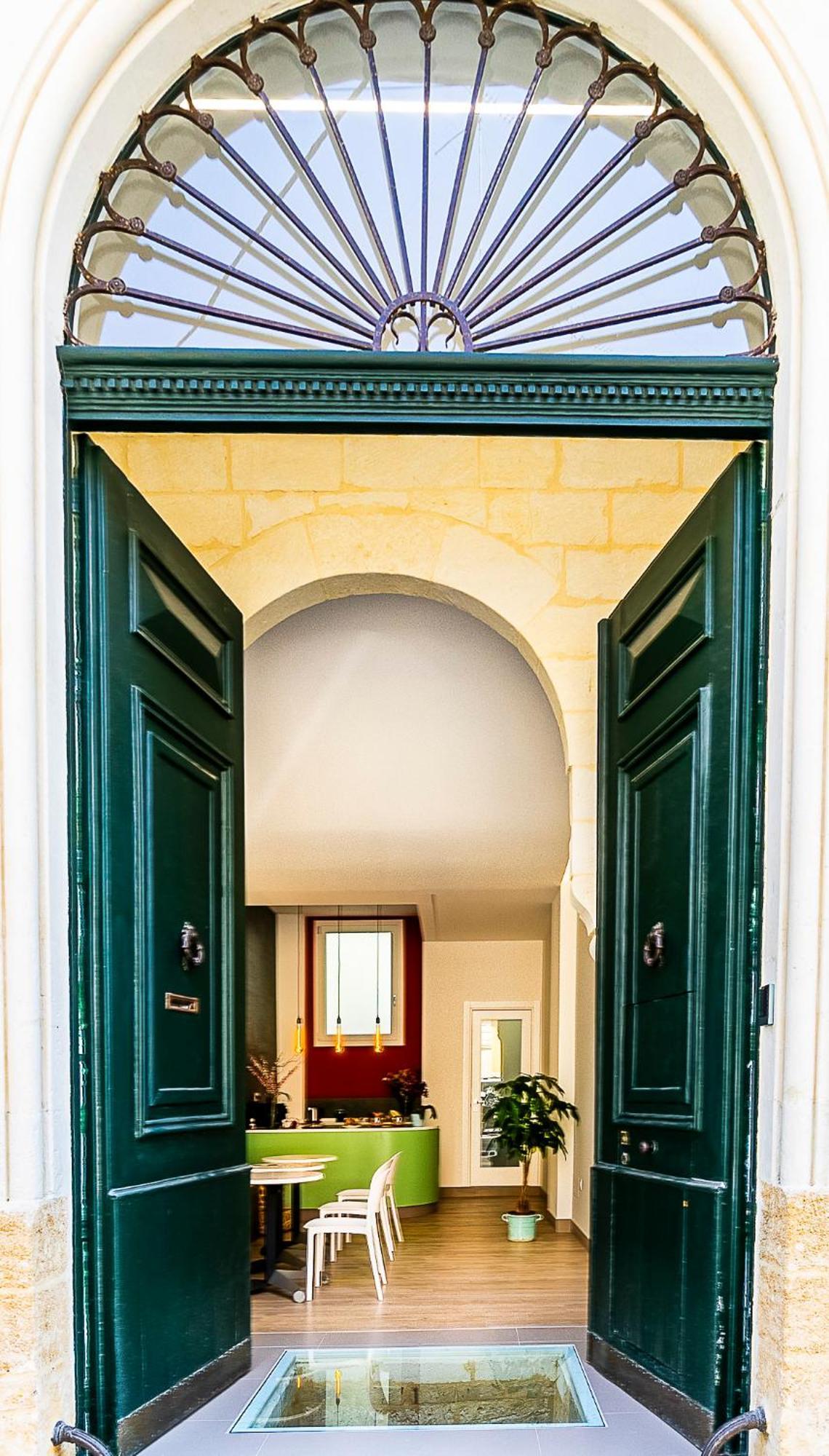 Leccemia B&B Екстер'єр фото